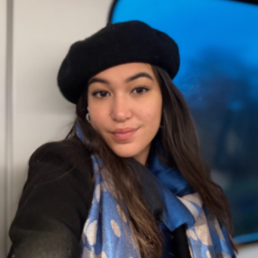 Taina C.