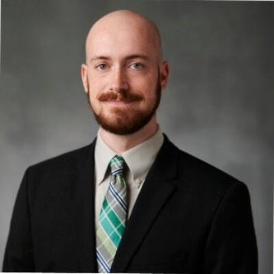 Laszlo  - AI & Automation Consultant | ESG & Sustainability
