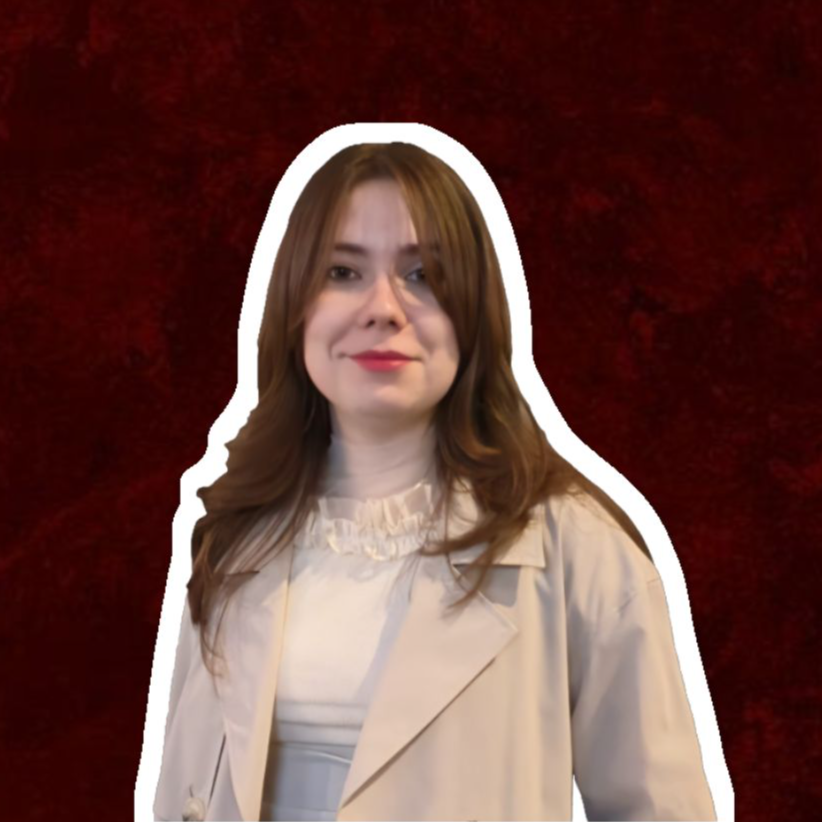 Ella-Maïna Potin - Community Manager - Réseaux Sociaux Instagram