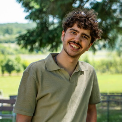 Maxime Pouysegur - Monteur / Réalisateur / Photographe