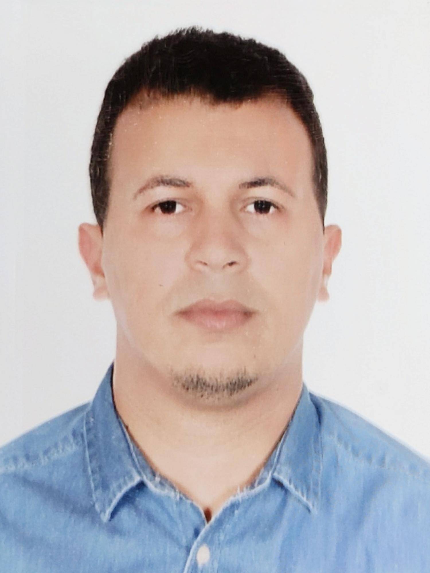 Youness Laaroussi - Tech Lead - DevOps