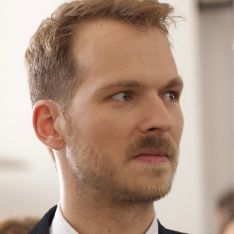 Nikita Mestchersky - Cadreur/Monteur/Chef de projet audiovisuel