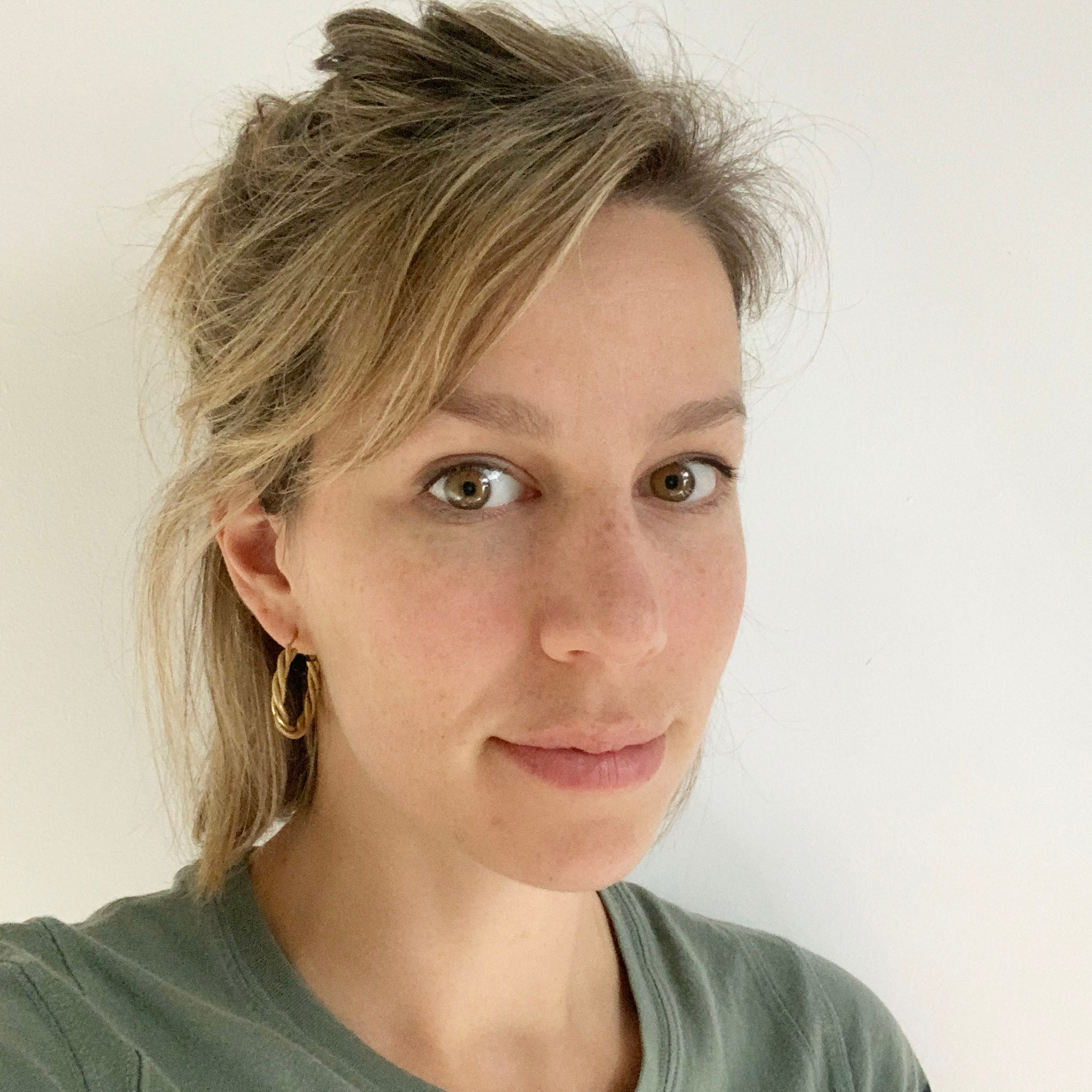 Julie D. - Graphiste Freelance