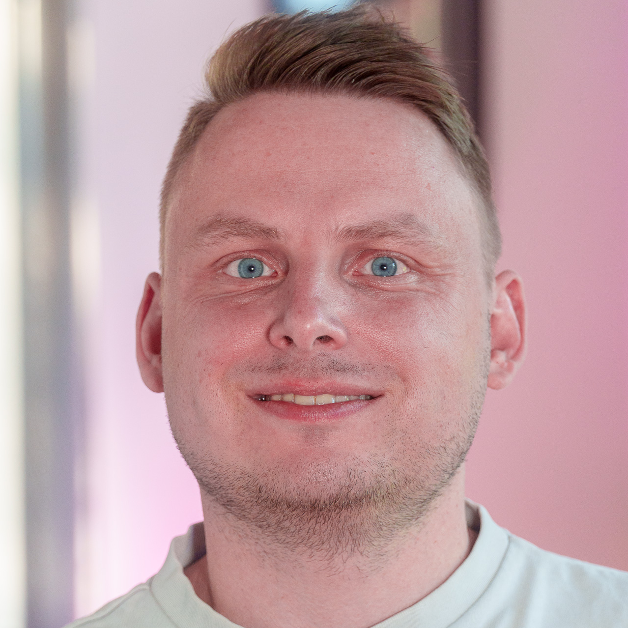 Daniel Schäfer - Flutter Developer 🙌 Mobile & Web