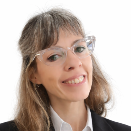 Cris  - Virtual Executive Assistant & Community Manager