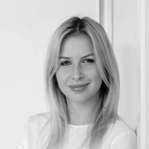Maud Maxime Hans - Strategic Branding and Communication Consultant