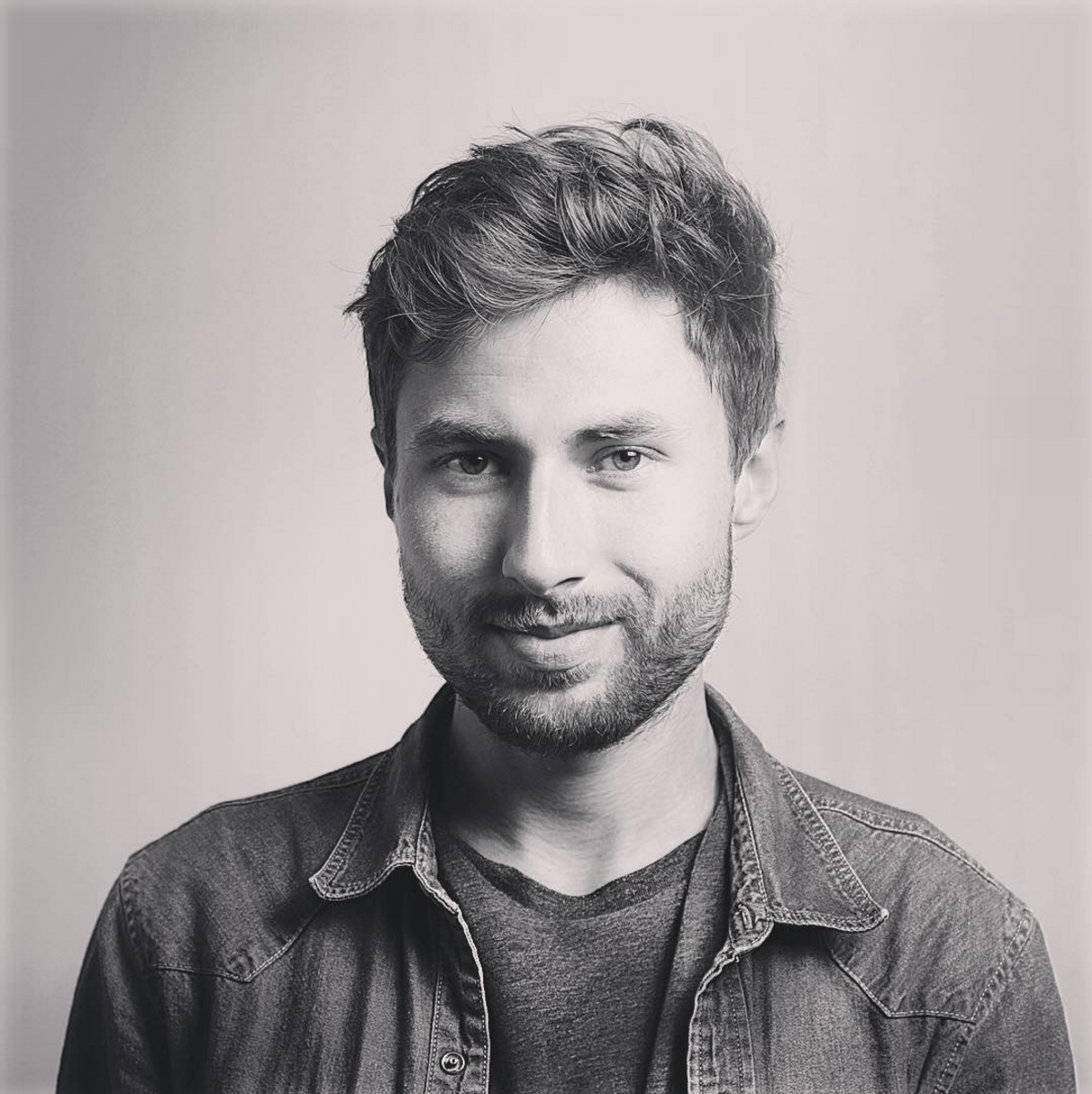 Toni Meuschke - 👨‍💻 JavaScript Freelancer - React, Vue, Node