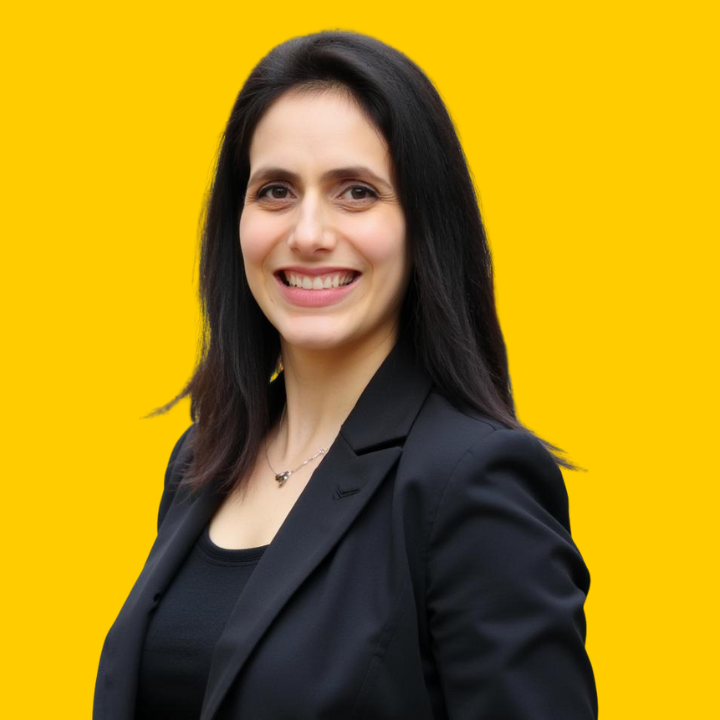 Mayana E.