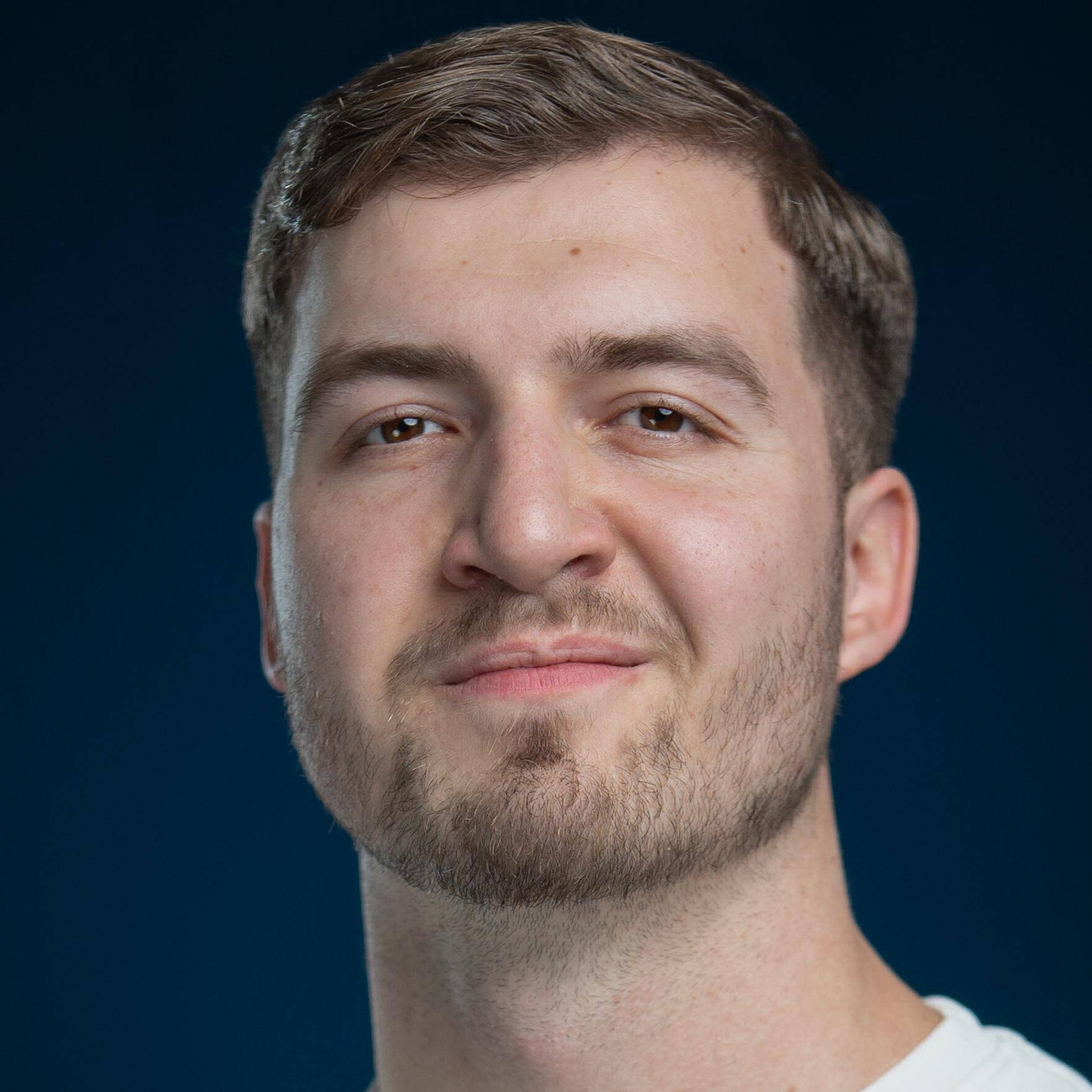 Florian F. - 3D & Motion Designer | VFX Artist | AI | KI 