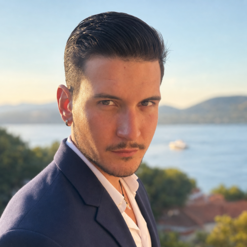 Tom Bax - Consultant IA & automatisation