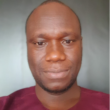 Guiro Hermann Houphouet - Consultant Relation Client & Gestion de Support Cl