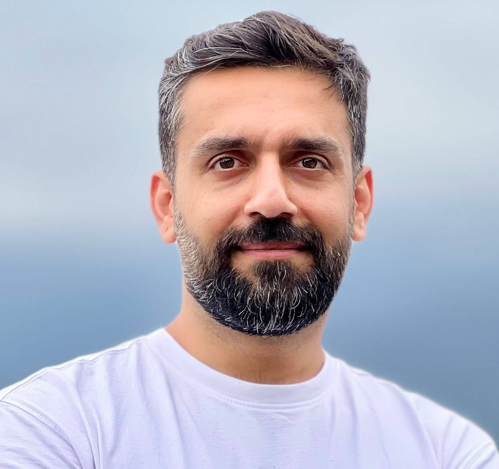 Mansour Kalagar - Senior Full-Stack E-commerce Engineer