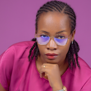 Pauline Esther N. - French Transcription & Proofreading Specialist