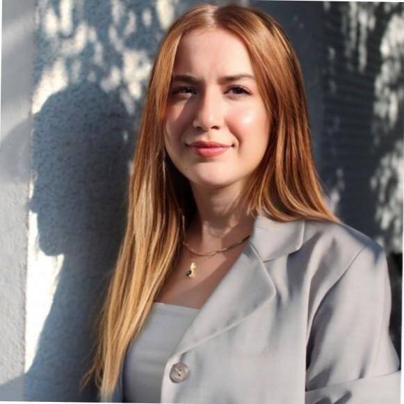Rym Sarah Lakrouf