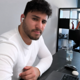 Hugo Marques - React / Next.js Developer focused on performance a