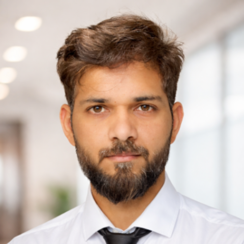 Fawaz Qamar - Chief Solutions Engineer