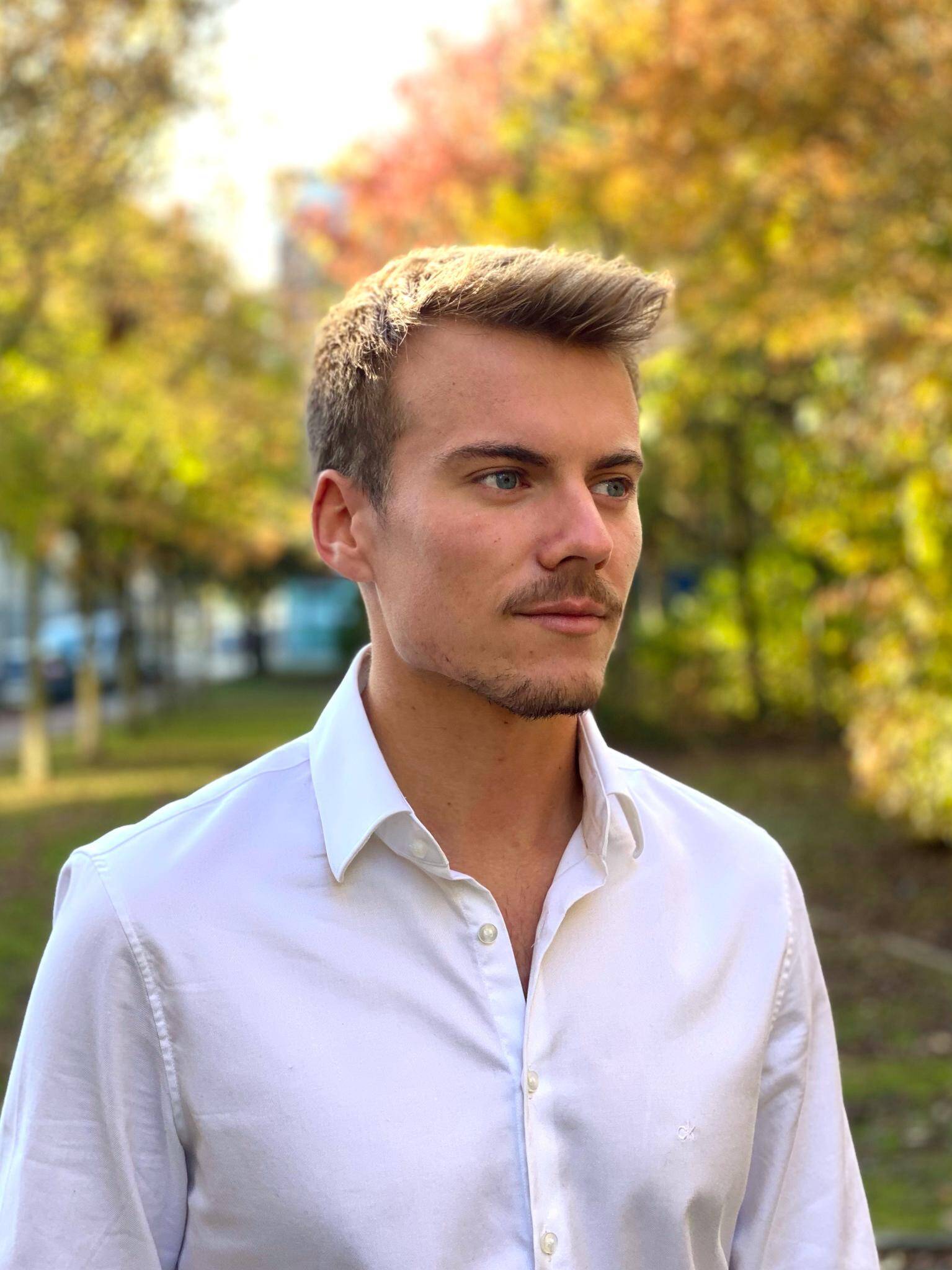 Mathieu Moreau - Mobile designer