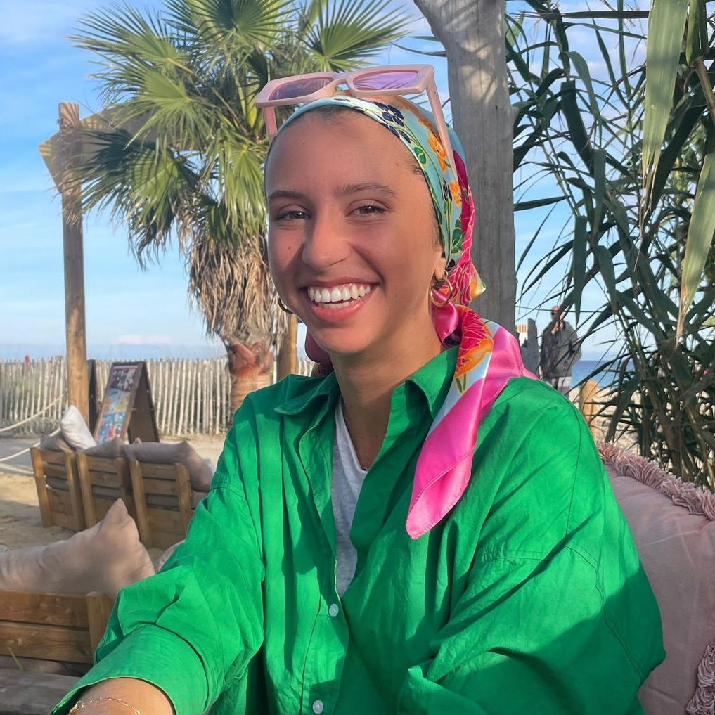 Yaëlle R.