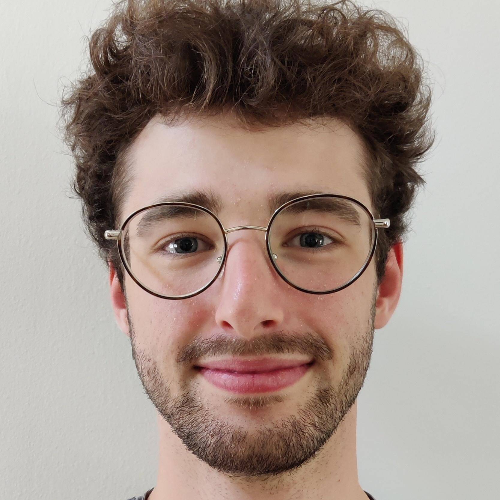 Valentin  - Ingénieur en Simulation Numérique & Mécanique