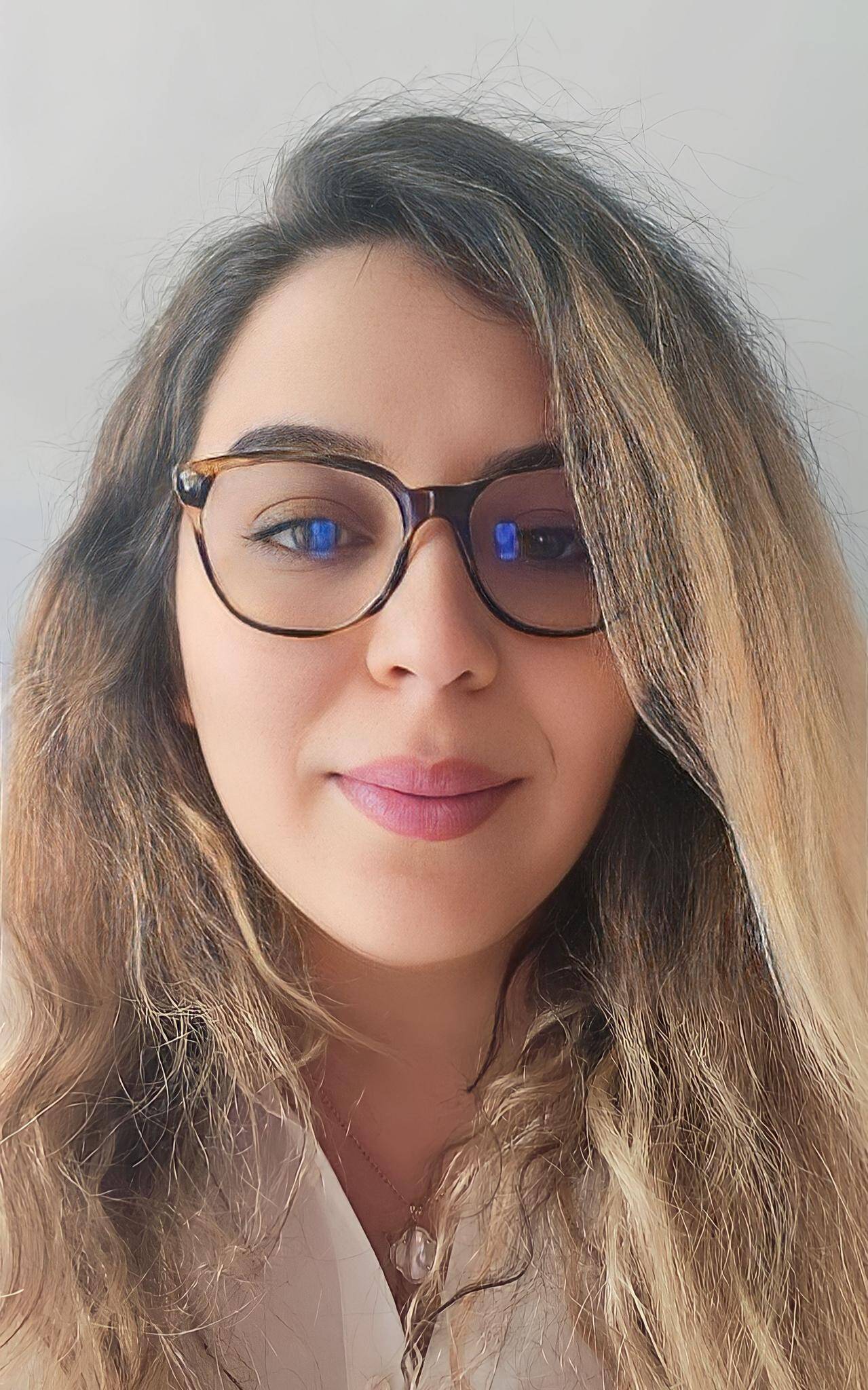 Hajar  - Chef de projet / Product Owner Data finance