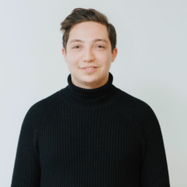 Tarek  - Senior Accountant