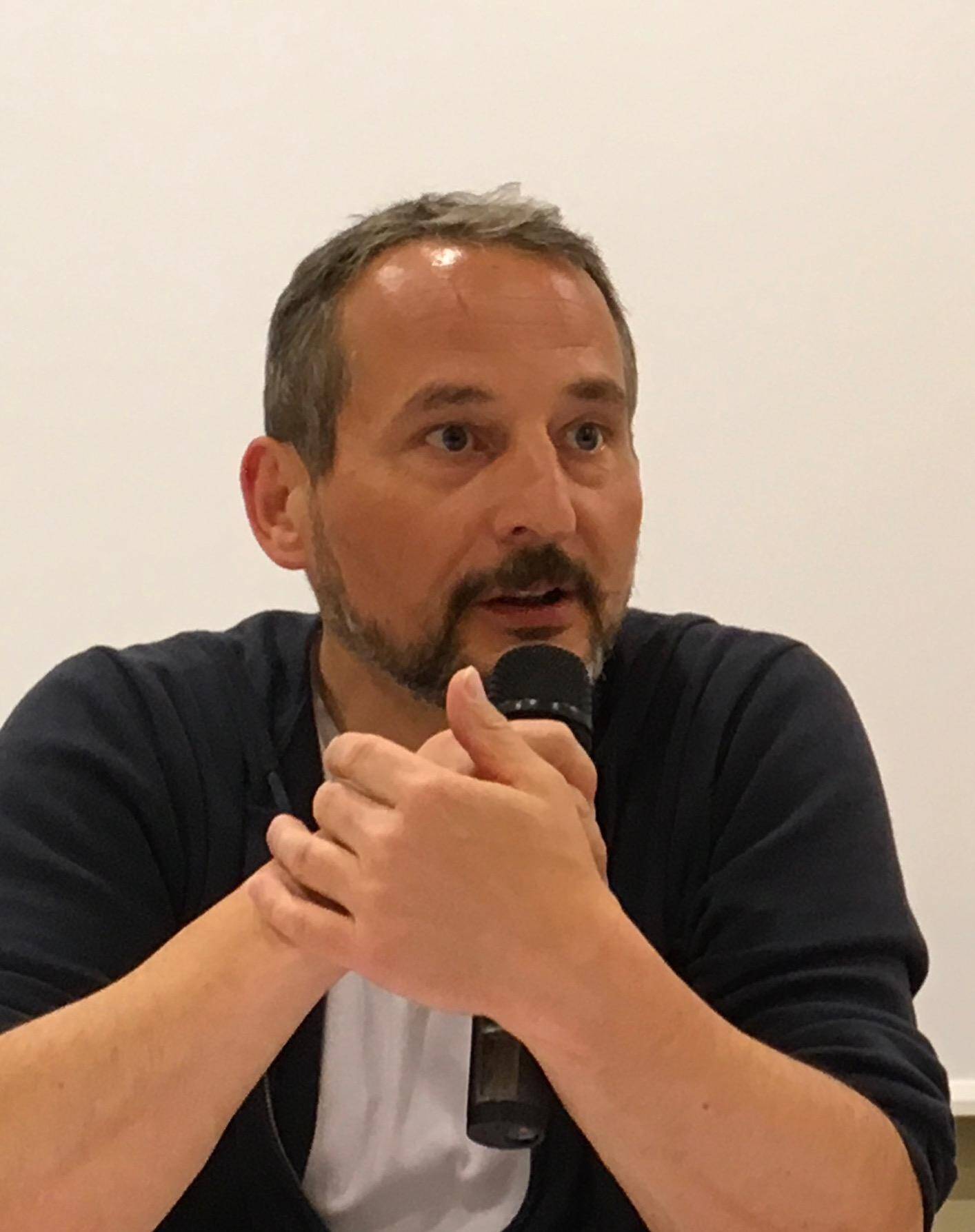 Pierre Luton - Rédacteur web SEO, journaliste expert GEO IA.