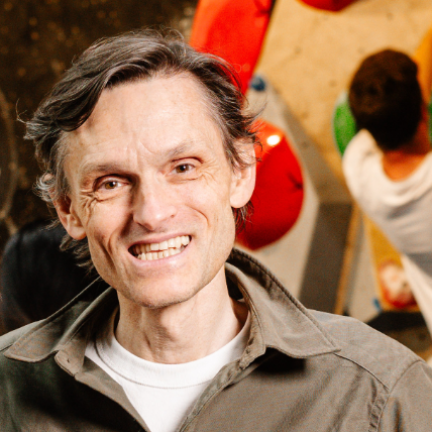 Henri D'Anterroches - Brand manager Brand designer