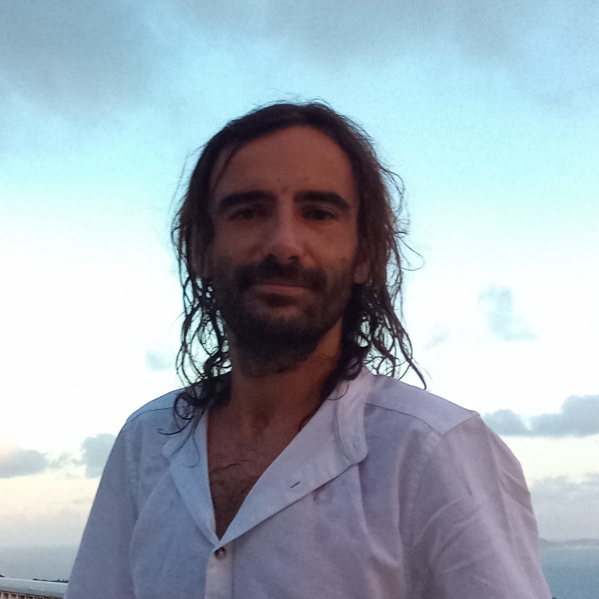 Antoine F. - Coach |  listener | soutien émotionnel | écoute 