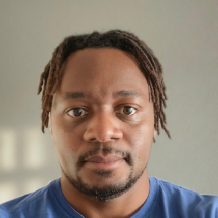 Franck  - Procurement Expert