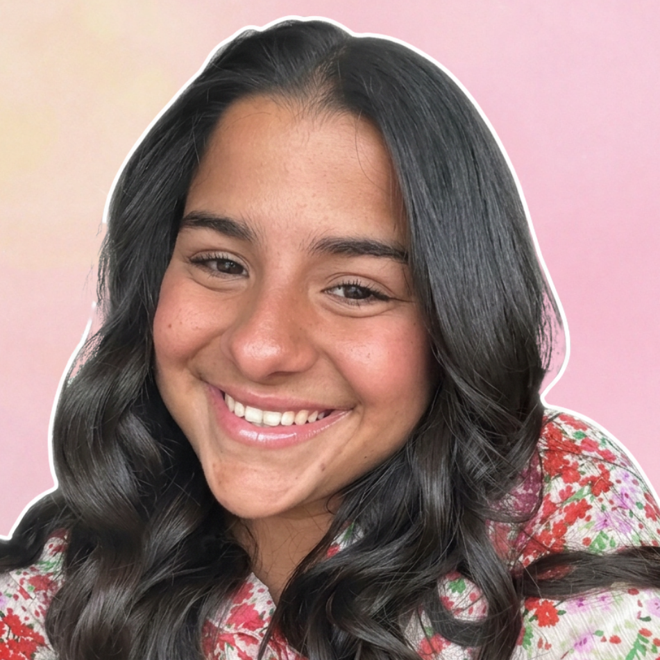 Anne-Marie Santiago - Community Manager 