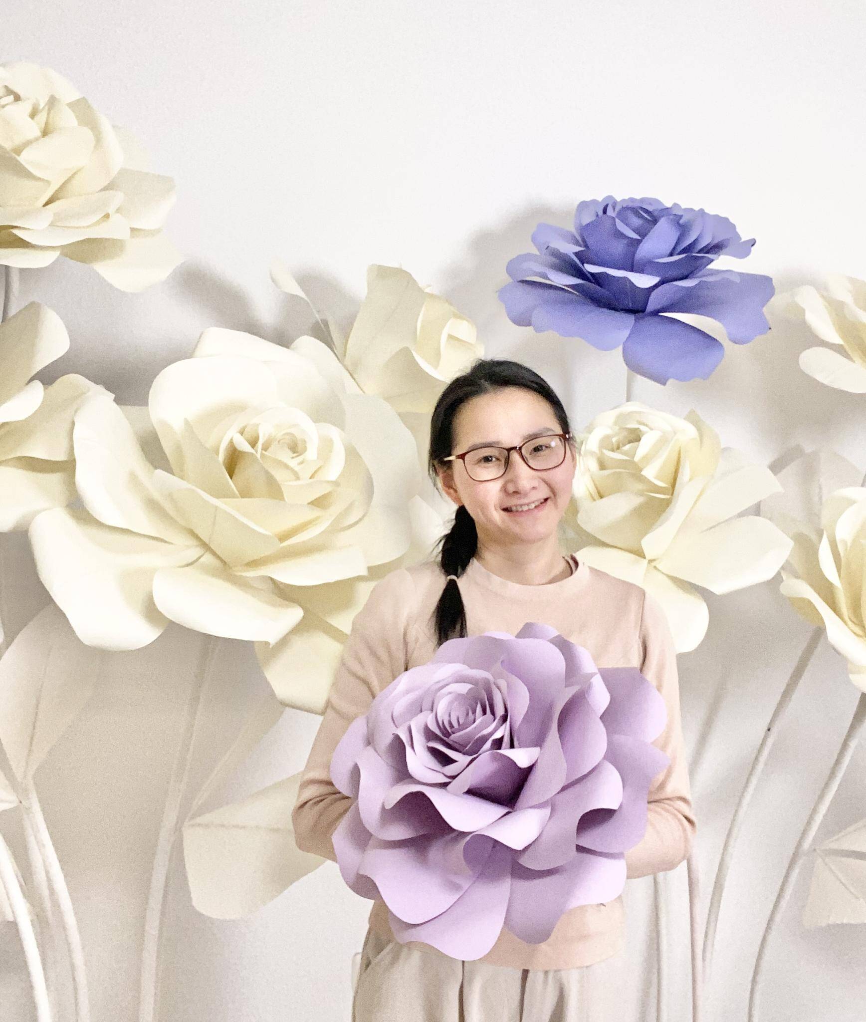 Hong An Kelley - Paper Flower Artist