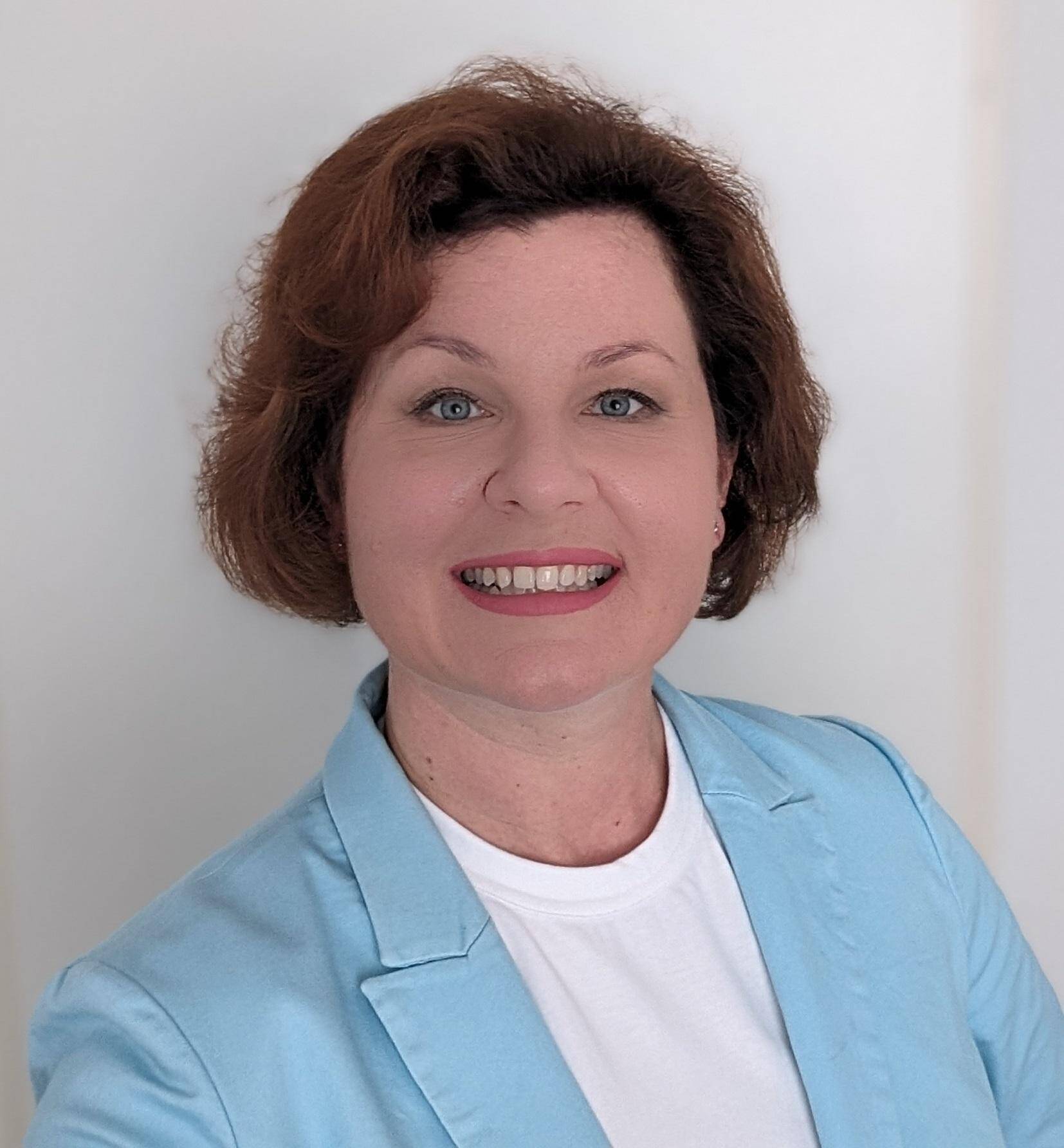 Katerina Braga - LinkedIn Ghostwriter & Strategist for B2B 