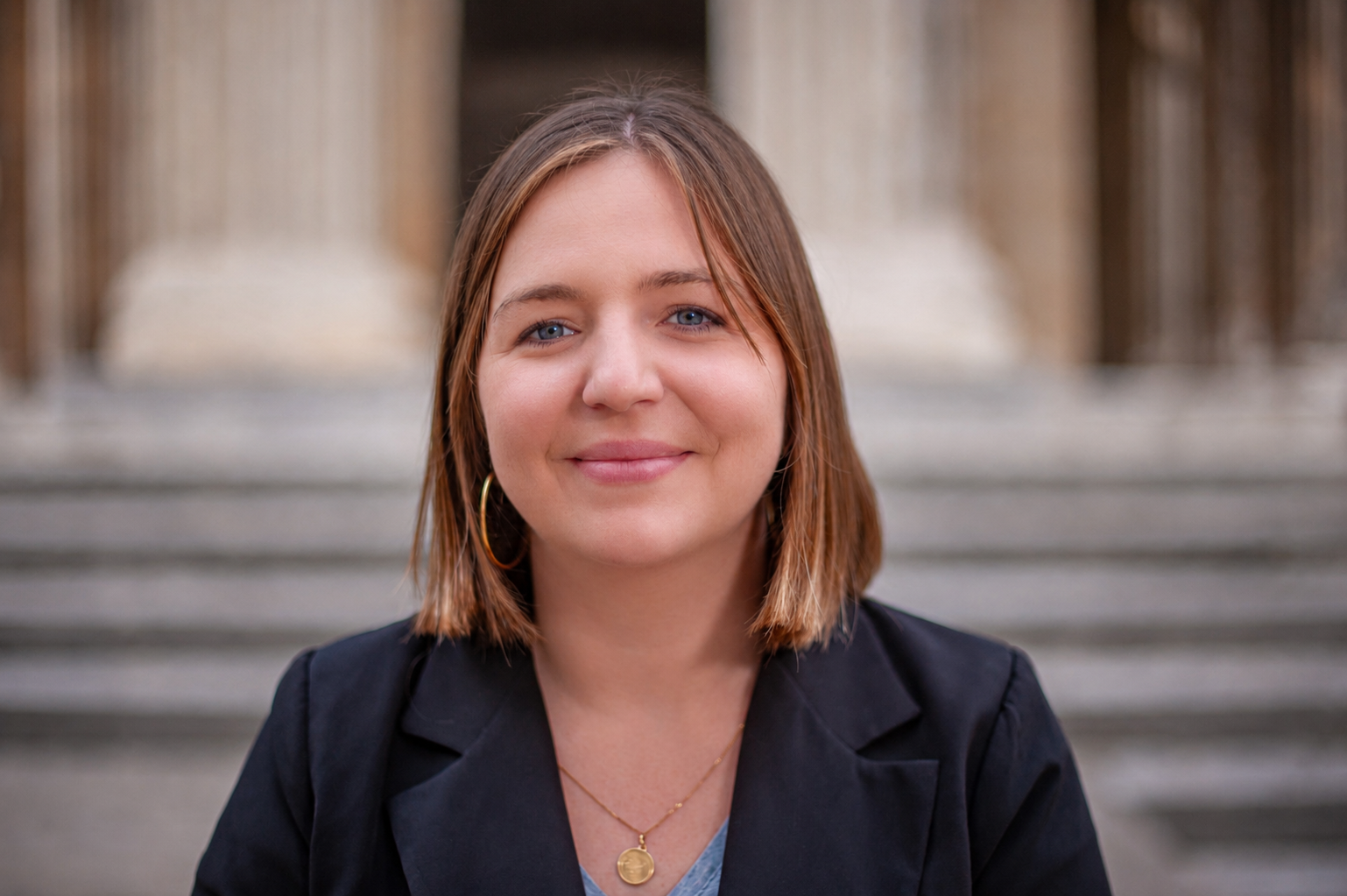 Melody B. - Community Manager & Media Buyer Freelance