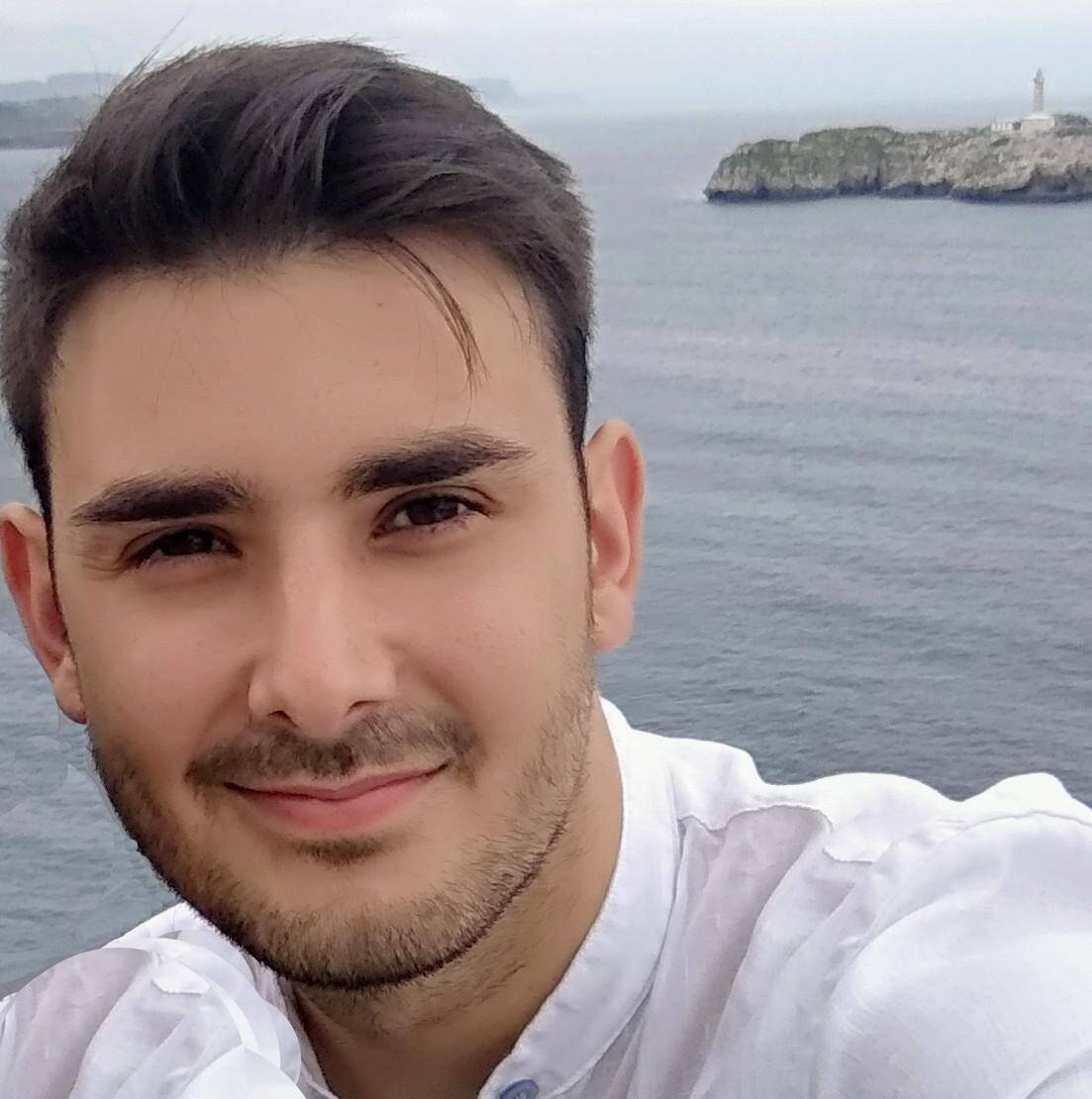 Ezequiel Muñoz - Ingeniero experto en Hardware 