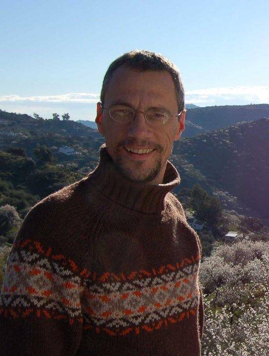 Marcel  - Senior freelance translator EN/DE/FR/SP to NL