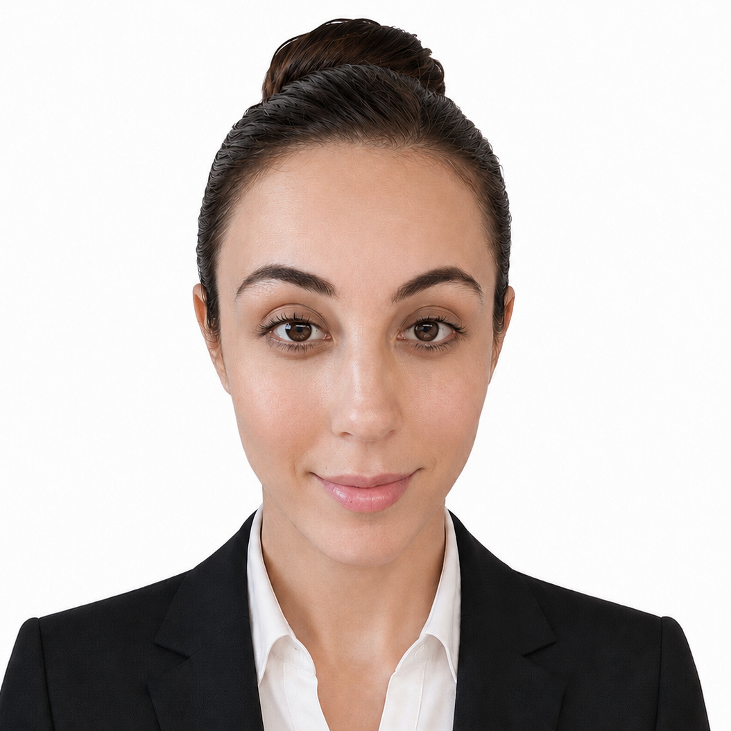 Alicia T. - Administrativa