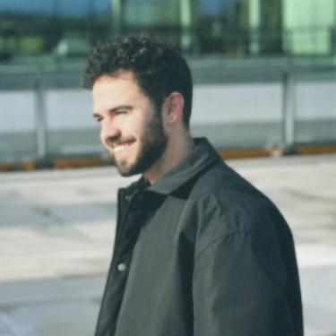 Iván Akham