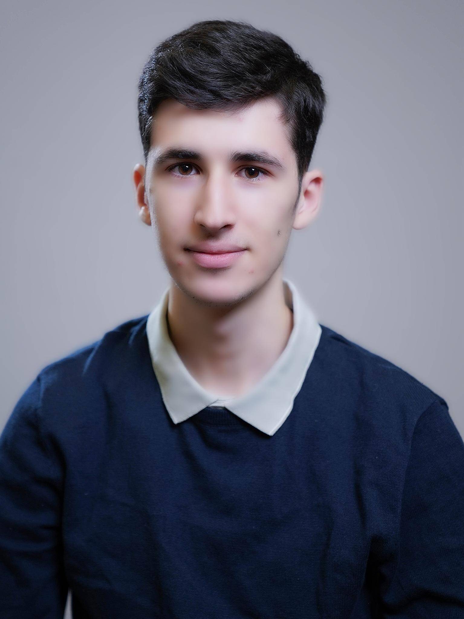 Mehdi A.
