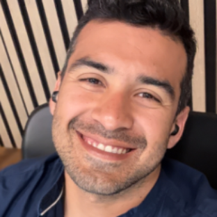 Jose Cedeño - Construyo MVPs de SaaS en 2-4 semana