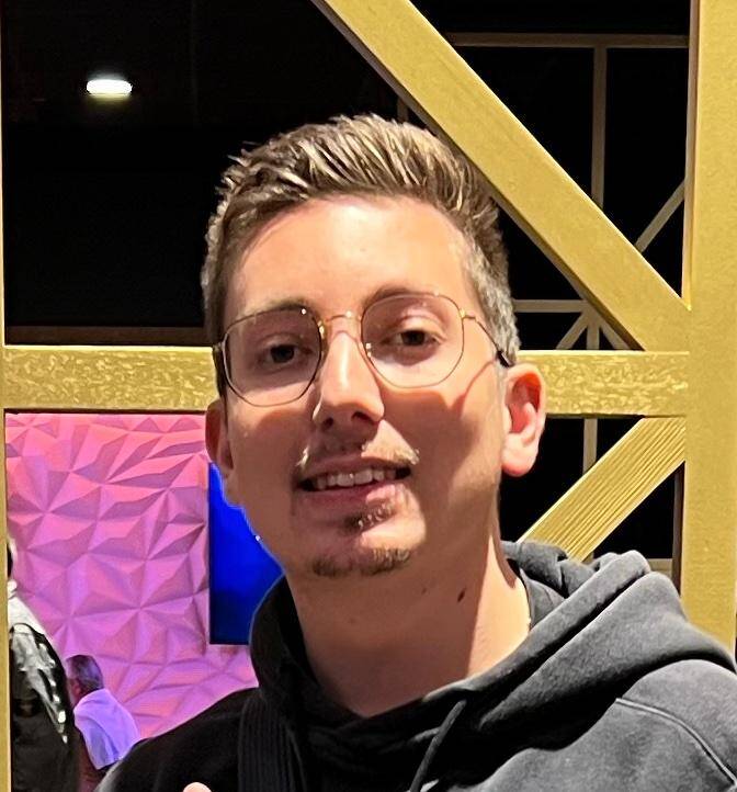 Jordan C. - Community Manager, Com', Marketing & Événementiel