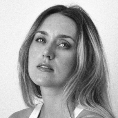 Maya Zelaskowski - Visual Designer & Art Director