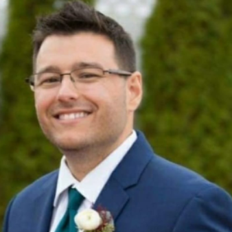 Noah Kaderly - Expert en Résolution de Crises de Couple
