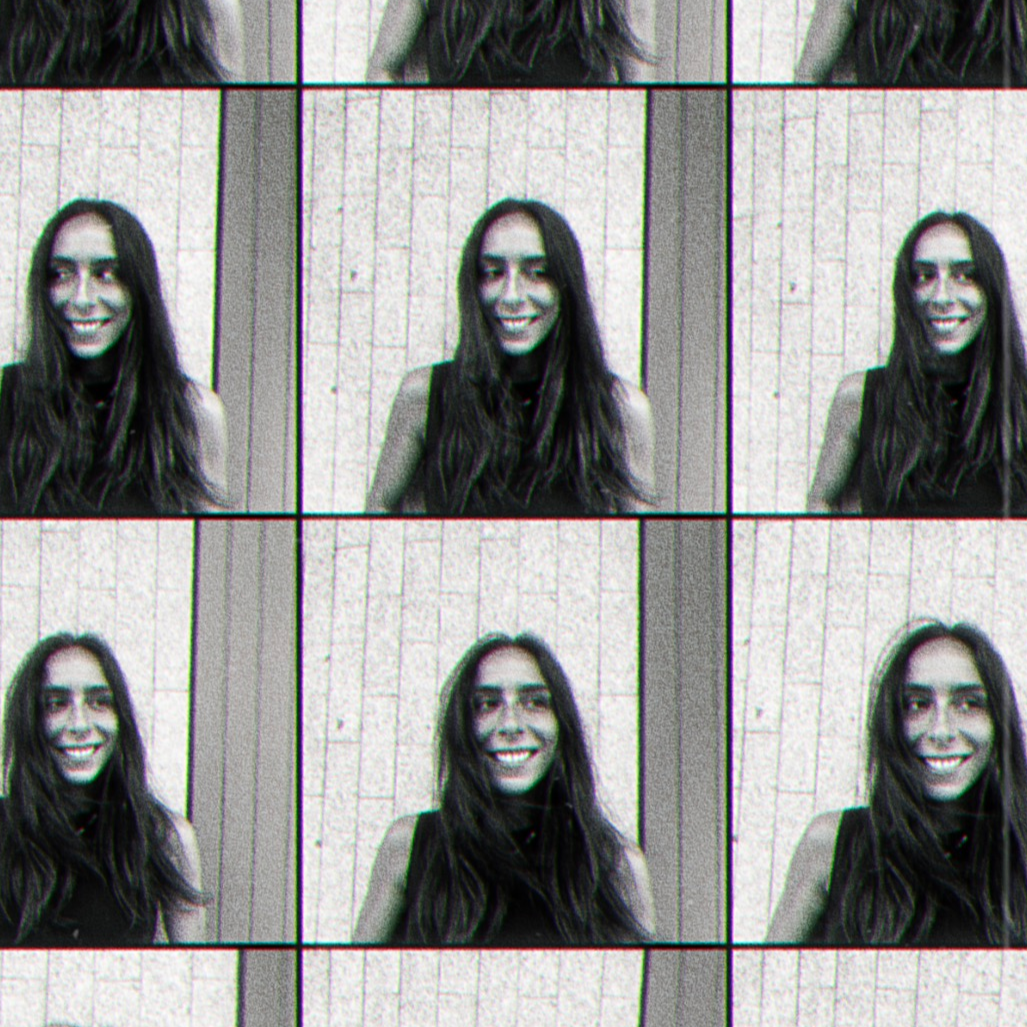Marta Cons - Graphic Designer
