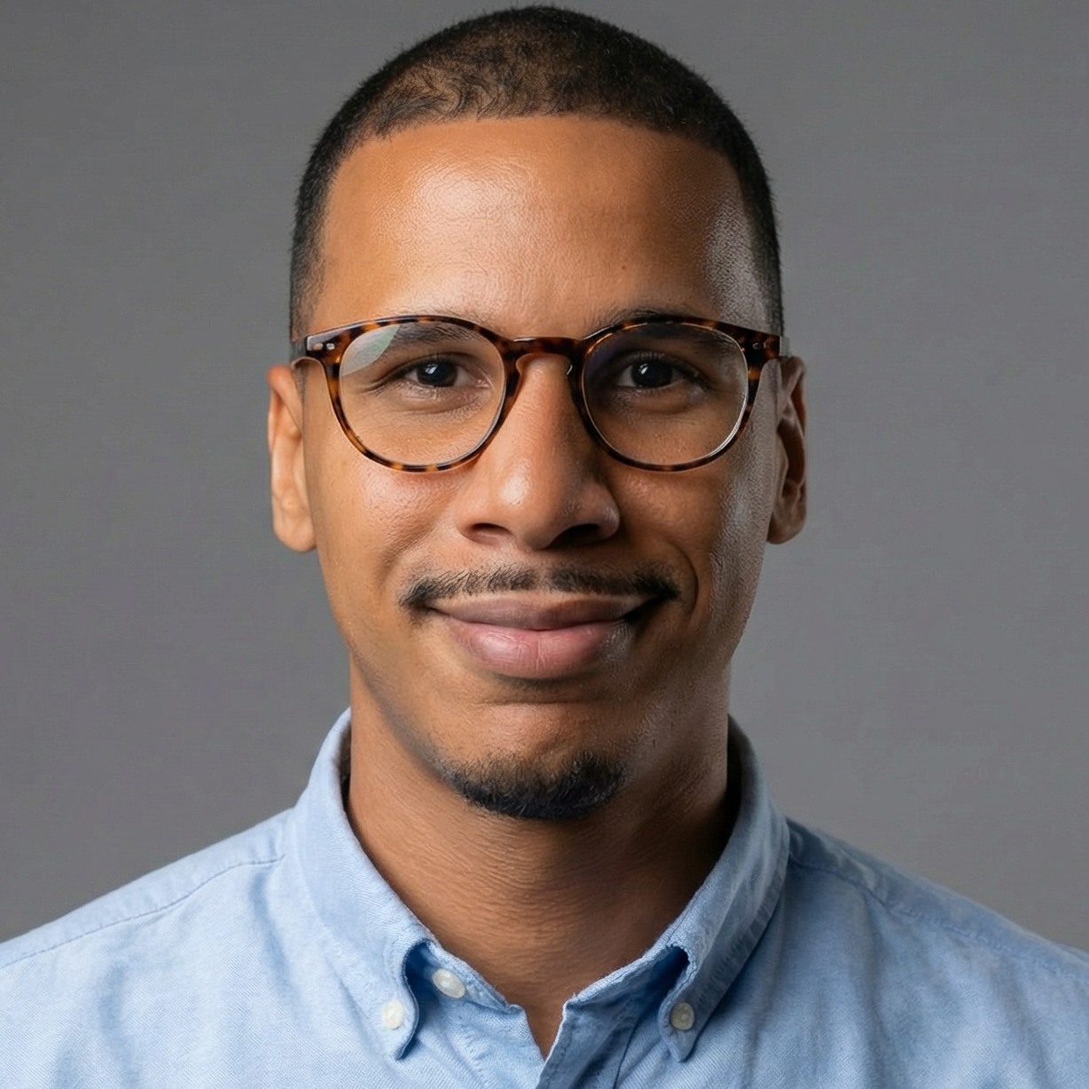 Adrien P.