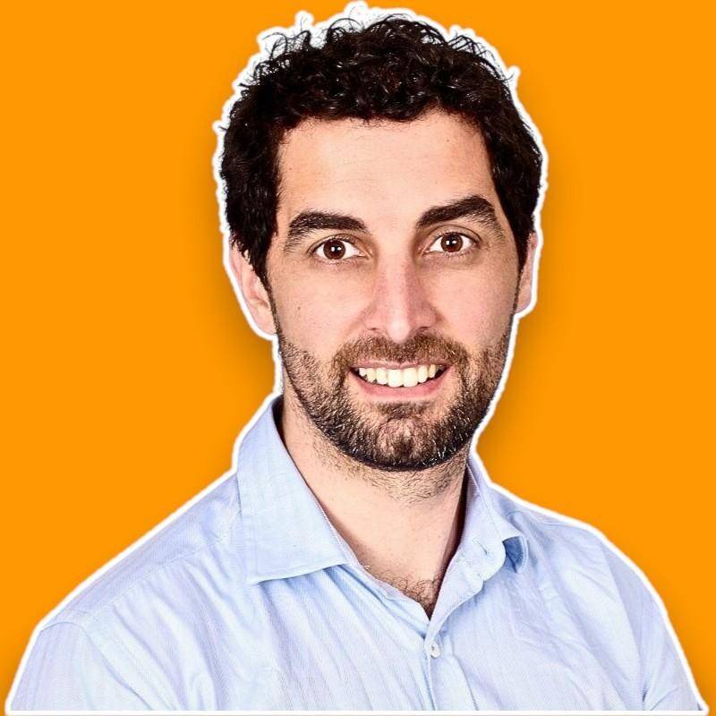 Izad Z. - Dév Fullstack Senior | Node | Angular | Vue