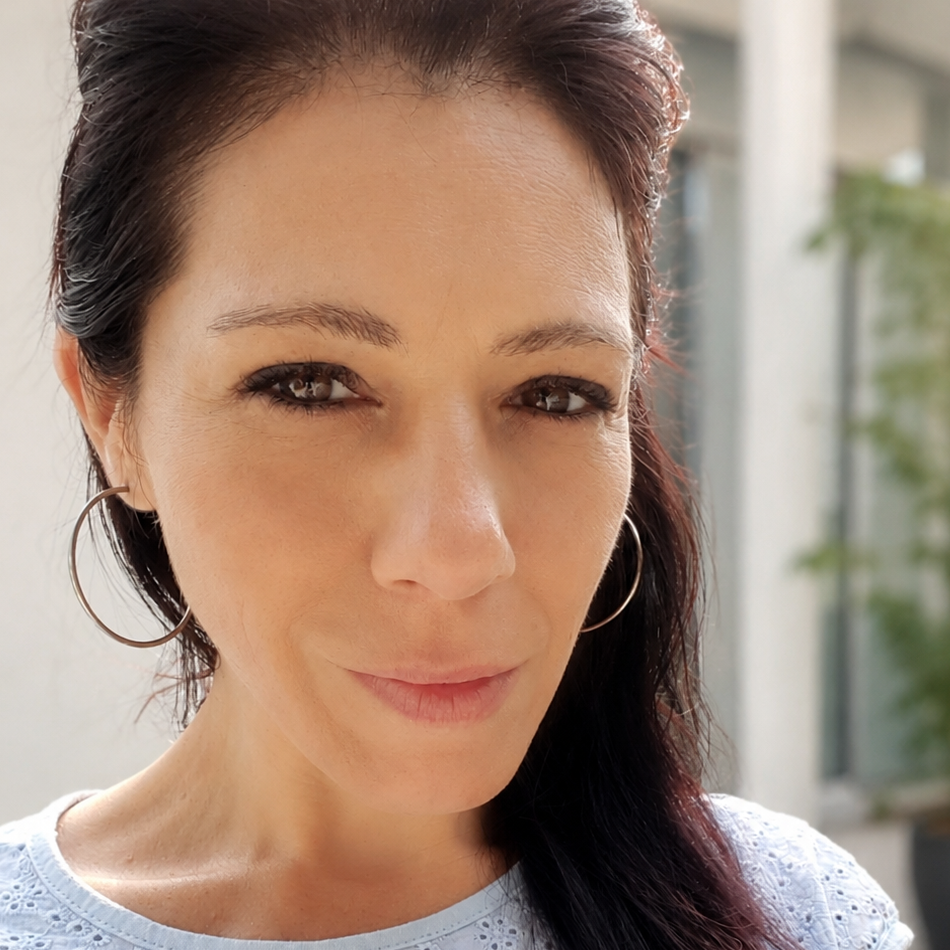 Sabrina Avalo - Coordinatrice projets & documentation