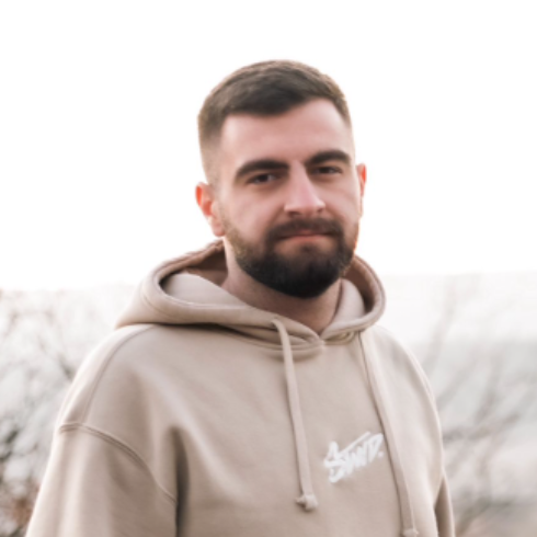 Lirim Hashani - Photographer ( Freelancer)