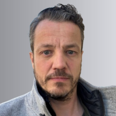 Sander Van Enschot - European Fulfilment & Logistics Consultant