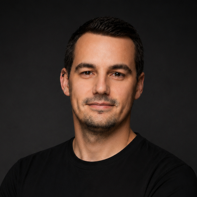 Alex V. - CTO/Dev & Expert IA — Agents IA, SaaS & Paiements