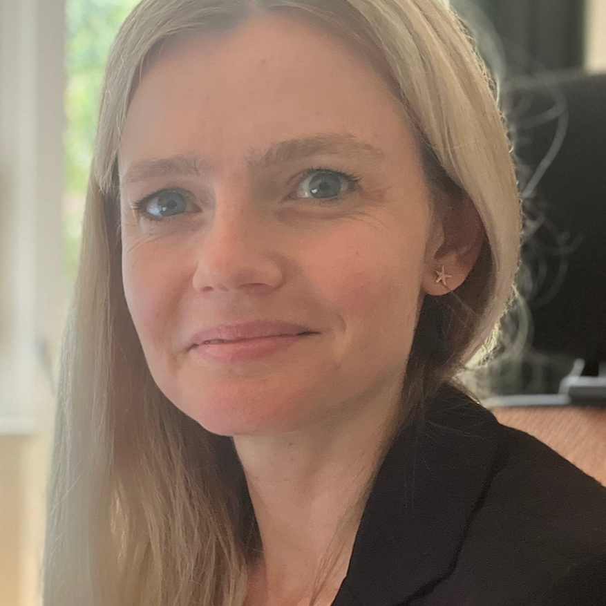 Jenny Dorau - Performance Marketing | SEA | Social Media | SEO